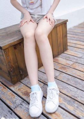 娇喘和肉体撞击的啪啪声_DVD影视在线观看