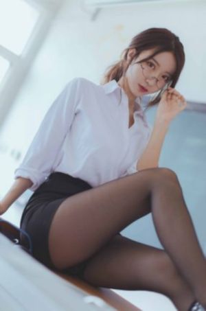 丝袜美腿精品国产一区_蓝光完整在线观看