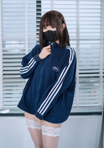 狠狠操在线_BD国语电影完整版