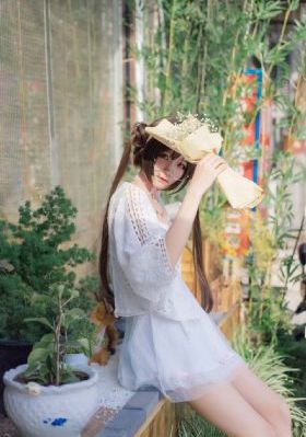 男人戳女人屁股到流水免费_DVD在线视频观看
