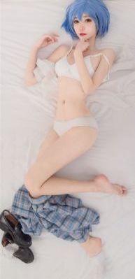 异国女郎在巴黎电影免费观看_蓝光神马在线观看